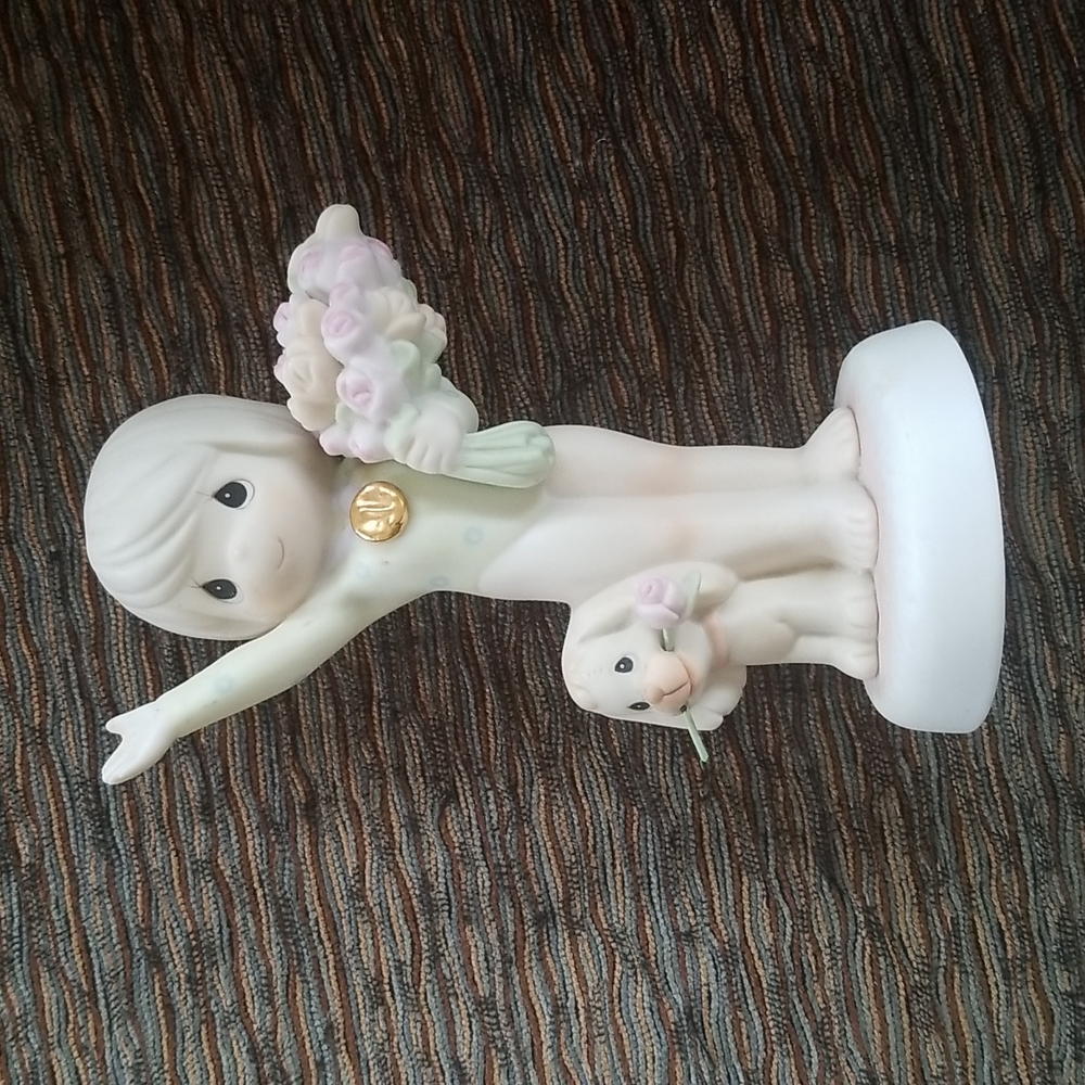 Precious Moments 1997 Limited Edition Figurine